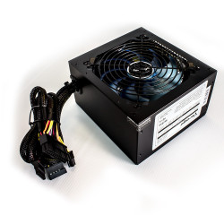 Fuente de Poder ATX 600W / Gaming VORAGO PSU-200