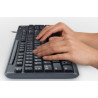 Kit de Teclado y Mouse Logitech MK200